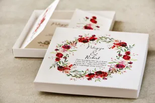 Auffällige Hochzeitseinladung in einer Schachtel - Pistazie 18 - Elegante burgunderrote Rosen