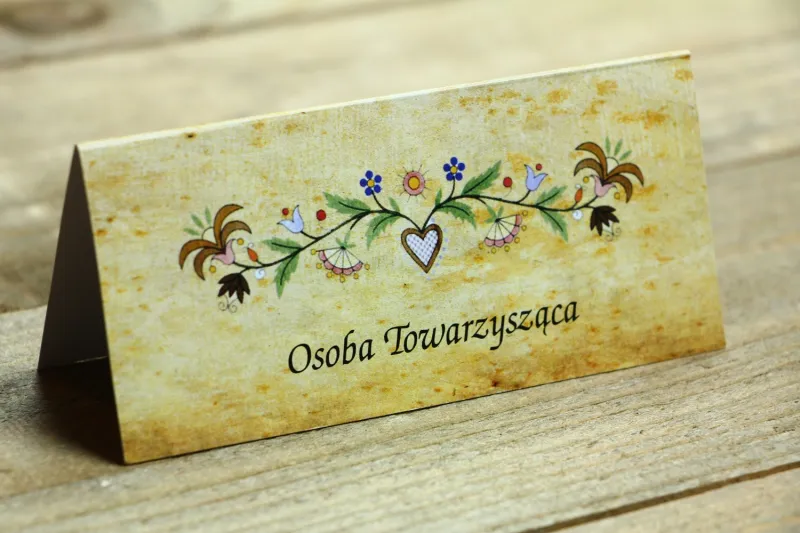 Volksvignetten, Visitenkarten für die Hochzeitstafel, mit kaschubischem Muster mit zarten Folkloregrafiken.