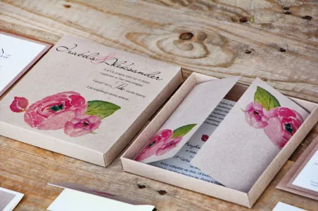 Efektowne zaproszenie ślubne w pudełku - Ekologiczne Margaret nr 2 - Różowe róże