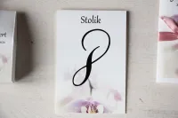 Eleganckie Numerki na Stół Weselny z Orchideą | Magnet nr 13