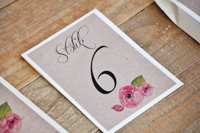 Numery stolików, stół weselny - Margaret nr 2 - Różowe kwiaty