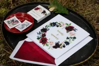 Złocone Zaproszenia Ślubne Burgundowe Piwonie | Orini nr 1