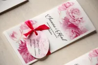 Zaproszenia Ślubne z Piwoniami i Przywieszką | Magnet nr 16