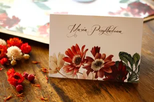 Hochzeitsvignetten, Visitenkarten mit Personalisierung für den Hochzeitstisch mit dem Motiv von Burgunder und burgunderfarbenen
