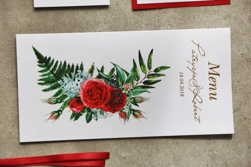Menu ślubne ze złoceniem oraz czerwonymi różami i leśną paprocią. Złote Menu Ślubne. - Cykade nr 2 Menu ślubne ze złoceniem oraz czerwonymi różami i leśną paprocią. Złote Menu Ślubne. - Cykade nr 2