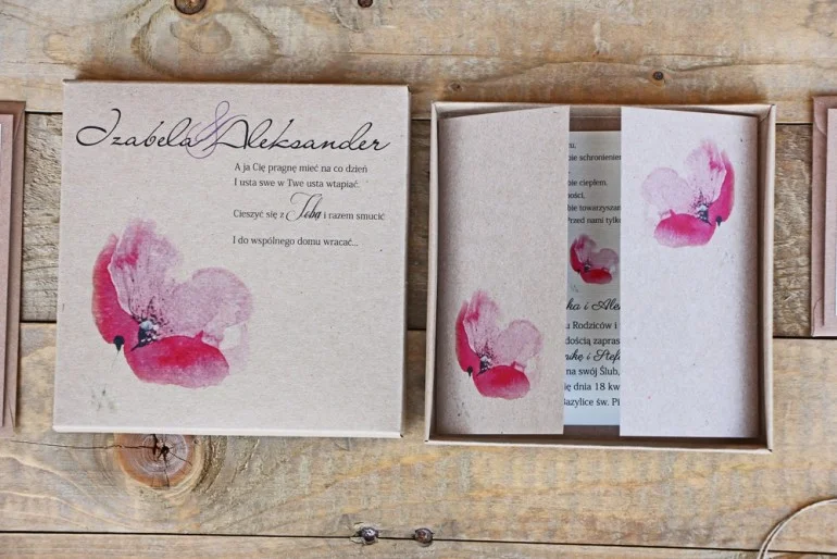 Eleganckie Zaproszenia na Ślub z Ekologicznego Papieru | Unikalny Design z Różowym Makem