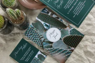 Botaniczne zaproszenia ślubne w etui z kaktusem
