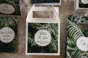 Podziękowanie dla gości weselnych, kwadratowe pudełka na ciasto w stylu Botanicznym - Grafika z liśćmi paproci