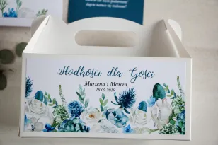 Prostokątne pudełko na Ciasto Weselne, podziękowania dla gości. Grafika z białymi różami