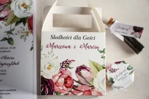 Kwadratowe pudełko na Ciasto Weselne, podziękowania dla gości. Grafika z różowymi i purpurowymi piwoniami