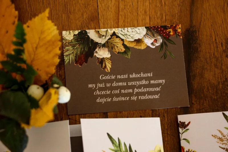 Bilecik do zaproszeń jesiennych zaproszeń ślubnych. Grafika z botanicznym bukietem w stylu vintage