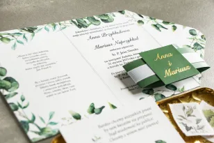 Hochzeitseinladungen mit Eukalyptus und grünen Zweigen und Vergoldung