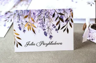 Lila Hochzeitsvignetten mit Heidekraut und vergoldeten Zweigen im Glamour-Stil