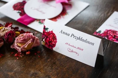 Winietki | Akwarelowa grafika amarantowych i mocno różowych piwonii