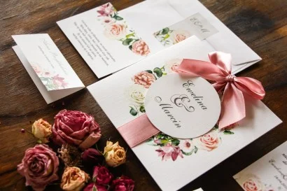 Zaproszenia ślubne kremowo-różowe z pastelowymi różami | Akwarele nr 27