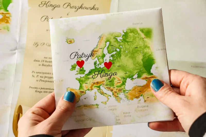 Zaproszenia ślubne z mapą Europy dla Par, które pochodzą z innych krajów