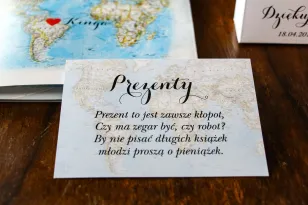 Bilecik do zaproszeń ślubnych z mapą Świata, dla par pochodzących z różnych krajów