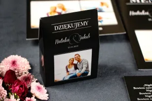 Hochzeitsdanksagungen, Schachteln mit Süßigkeiten für Gäste aus der Kollektion mit Foto