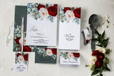 Hochzeitseinladungen mit burgunderroten und rosa Pfingstrosen im Glamour-Stil mit silbernem Text