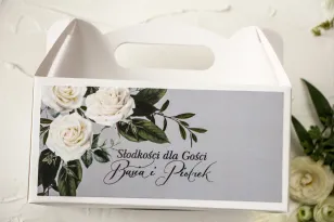 Rechteckige Hochzeitstortenschachtel mit weißen Rosen im Glamour-Stil mit silbernem Text