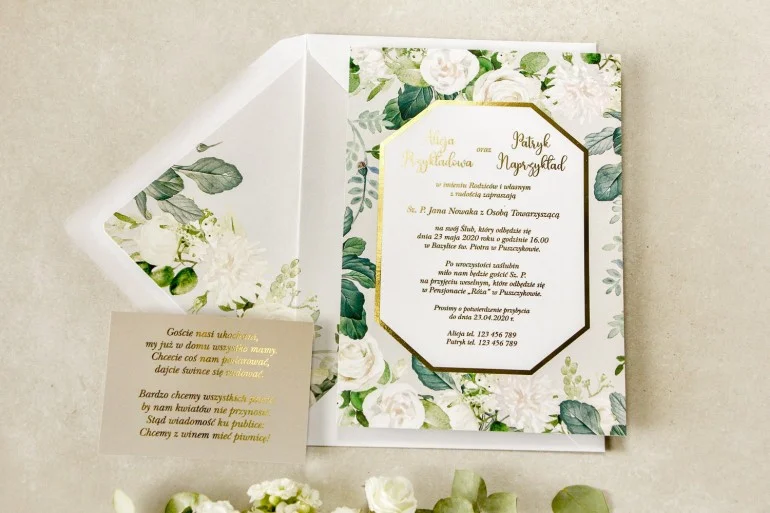 Zaproszenia na wesele z zielonymi gałązkami, szara kolorystyka | Geometryczne zaproszenia ślubne
