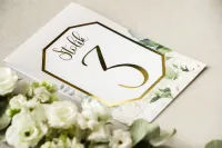 Eleganckie Numery na Stół Weselny Złocone | Lotus nr 4
