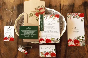 Zimowe zaproszenia ślubne z czerwoną różą i zielonymi gałązkami z dodatkiem bieli