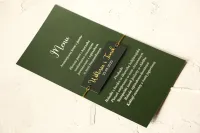 Zielone Menu Weselne z Personalizacją i Złoceniami | Menu na Wesele