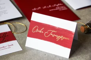 Hochzeitsvignetten mit burgunderroten Aquarellgrafiken mit goldener Personalisierung