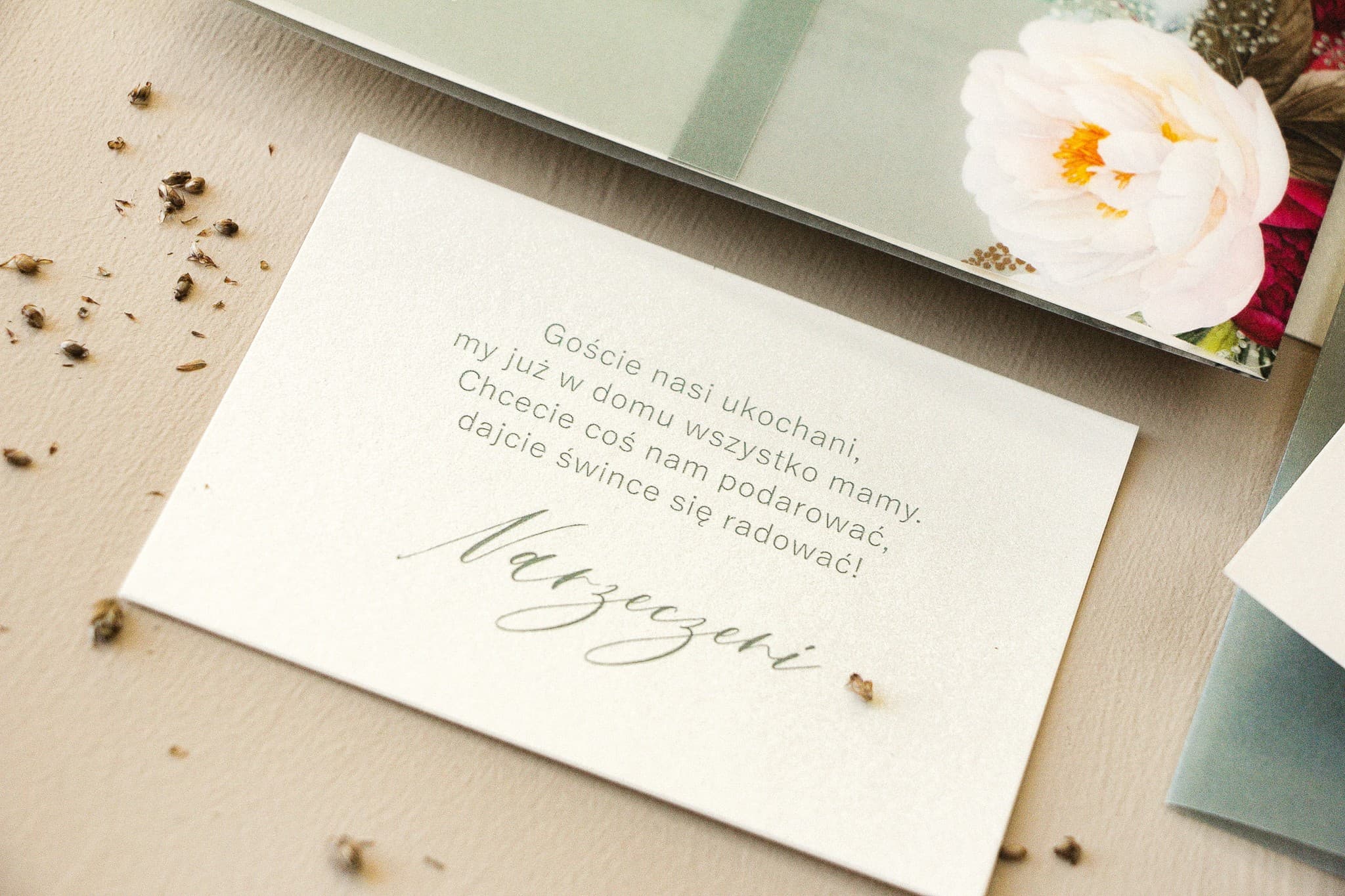 Elegante Beilegekarte für Einladungen auf Perlmuttpapier Ecru | Einleger zur Hochzeit | Opal Nr. 9