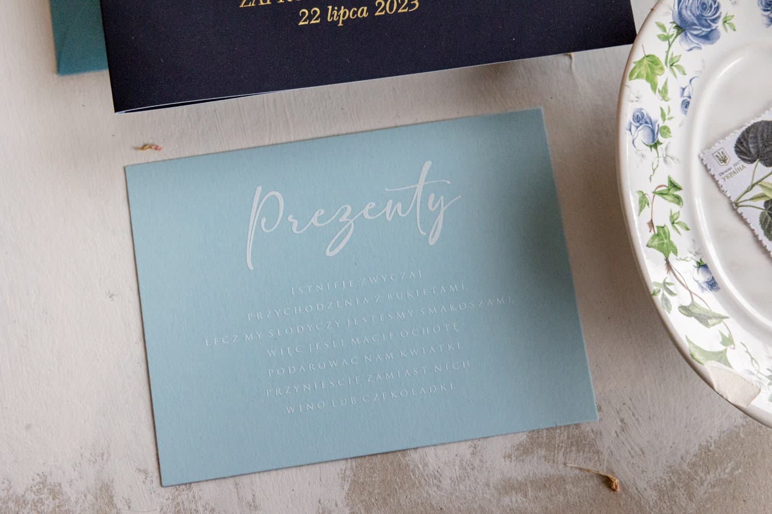 Eleganti Bigliettini con Ringraziamento, Stampa Bianca | Etichette Blu Navy per Ospiti Matrimonio | Zaffiro n. 14