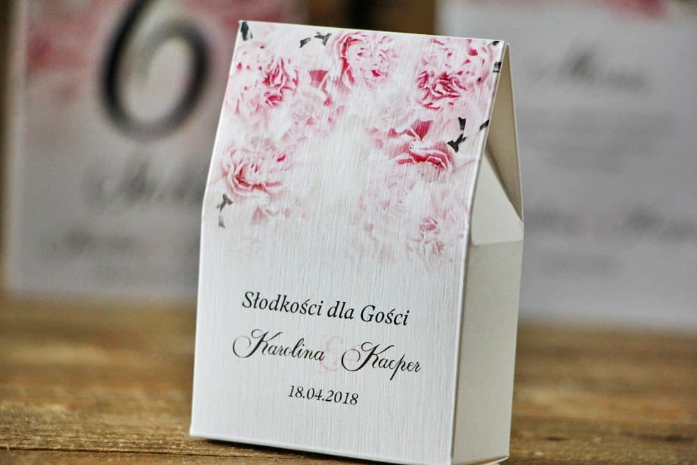 Boîtes à dragées avec caramels, œillets aquarelles, personnalisées | Cadeaux Invités Mariage | Aquarelles n° 21