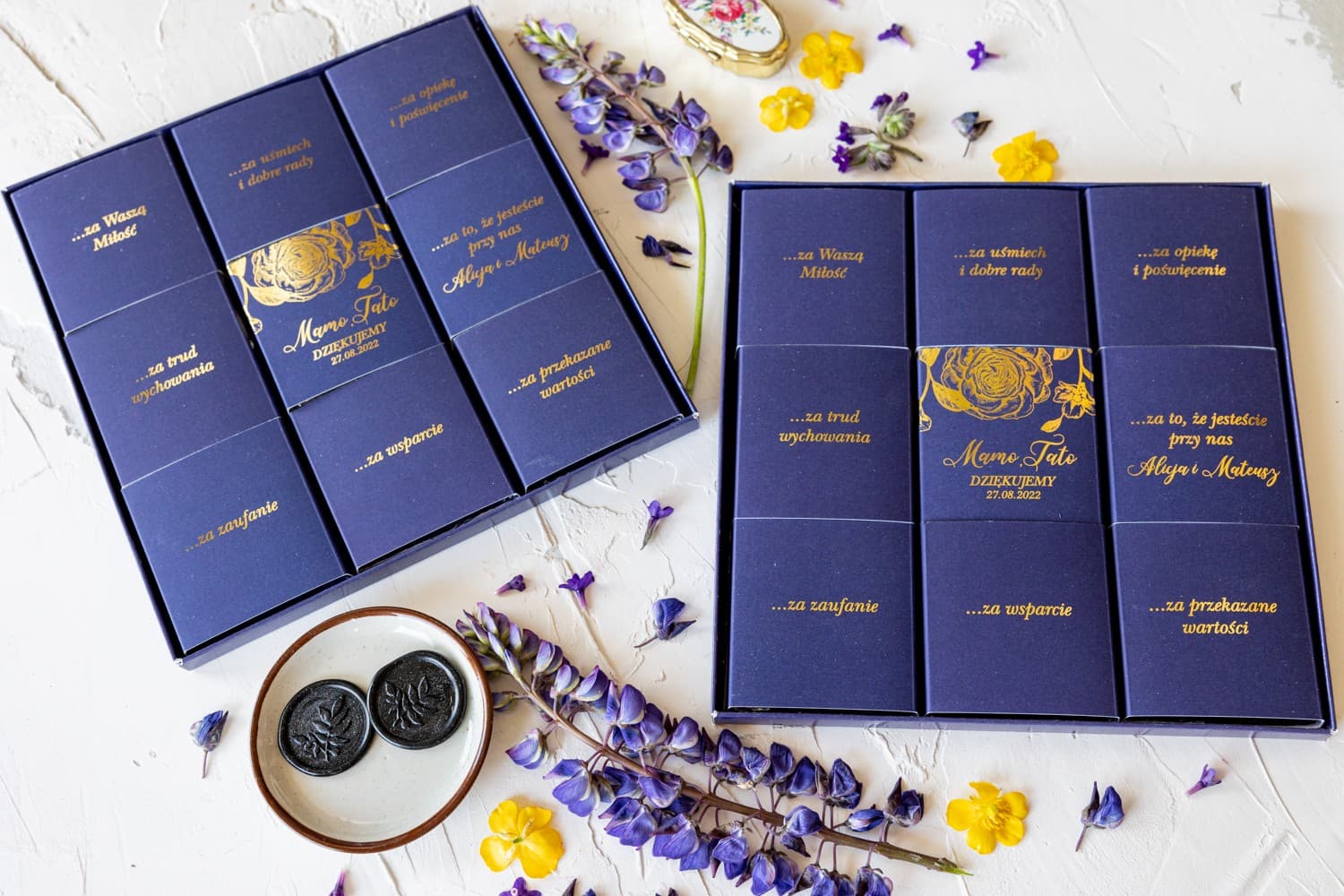 Regalo de boda exclusivo para padres - bombonera personalizada.