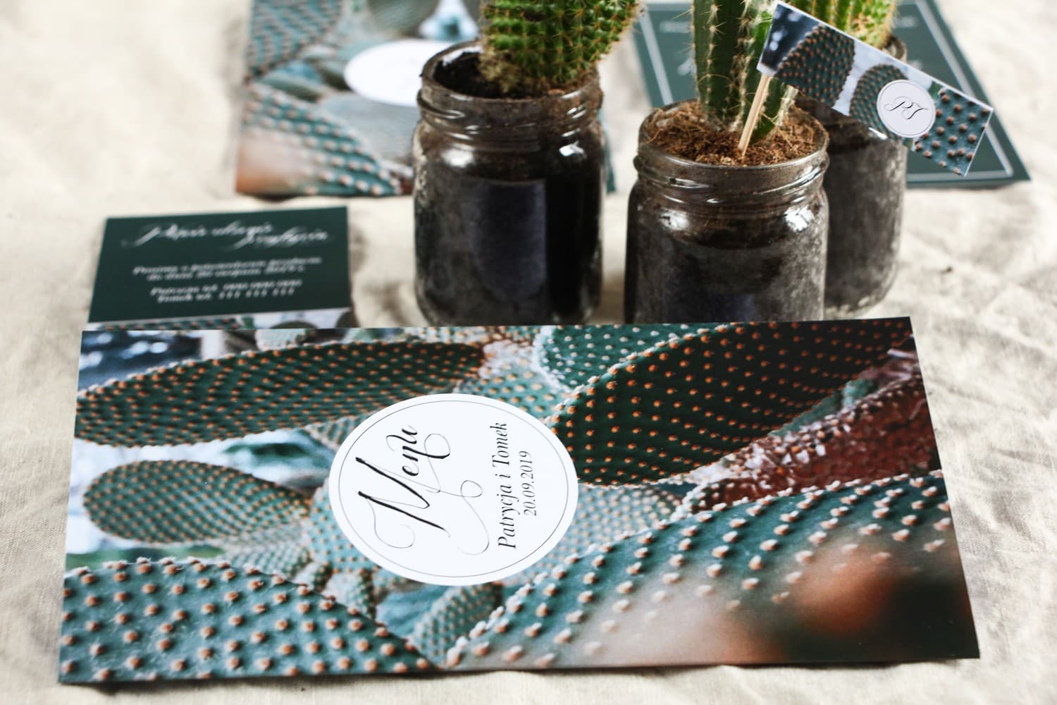 Folded Cactus Wedding Menu, Personalized Menu Card | Botanical Wedding Table Menu | Botanik No. 4