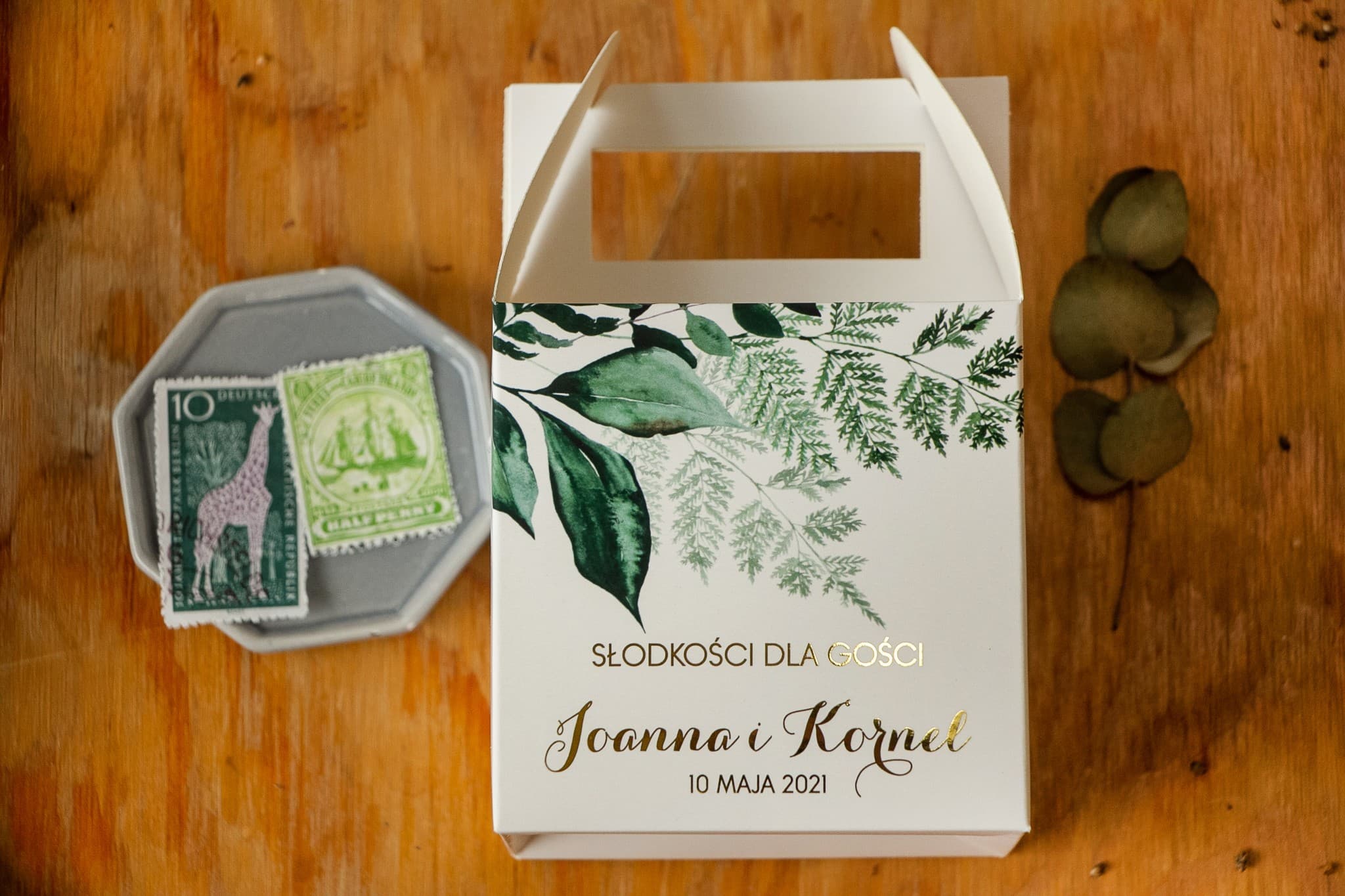 Gold Foiled Botanical Wedding Cake Box | Personalized Sweet Treat Packaging | Design 5