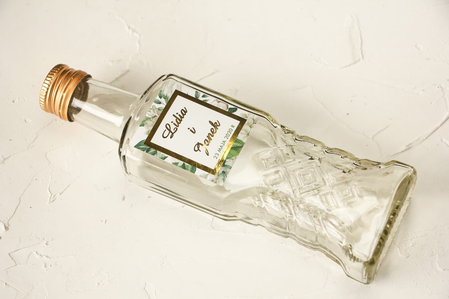 Bottigliette con Etichetta Dorata Floreale | Bottigliette Liquori Matrimoniali, Ringraziamenti Ospiti | Avril n. 2