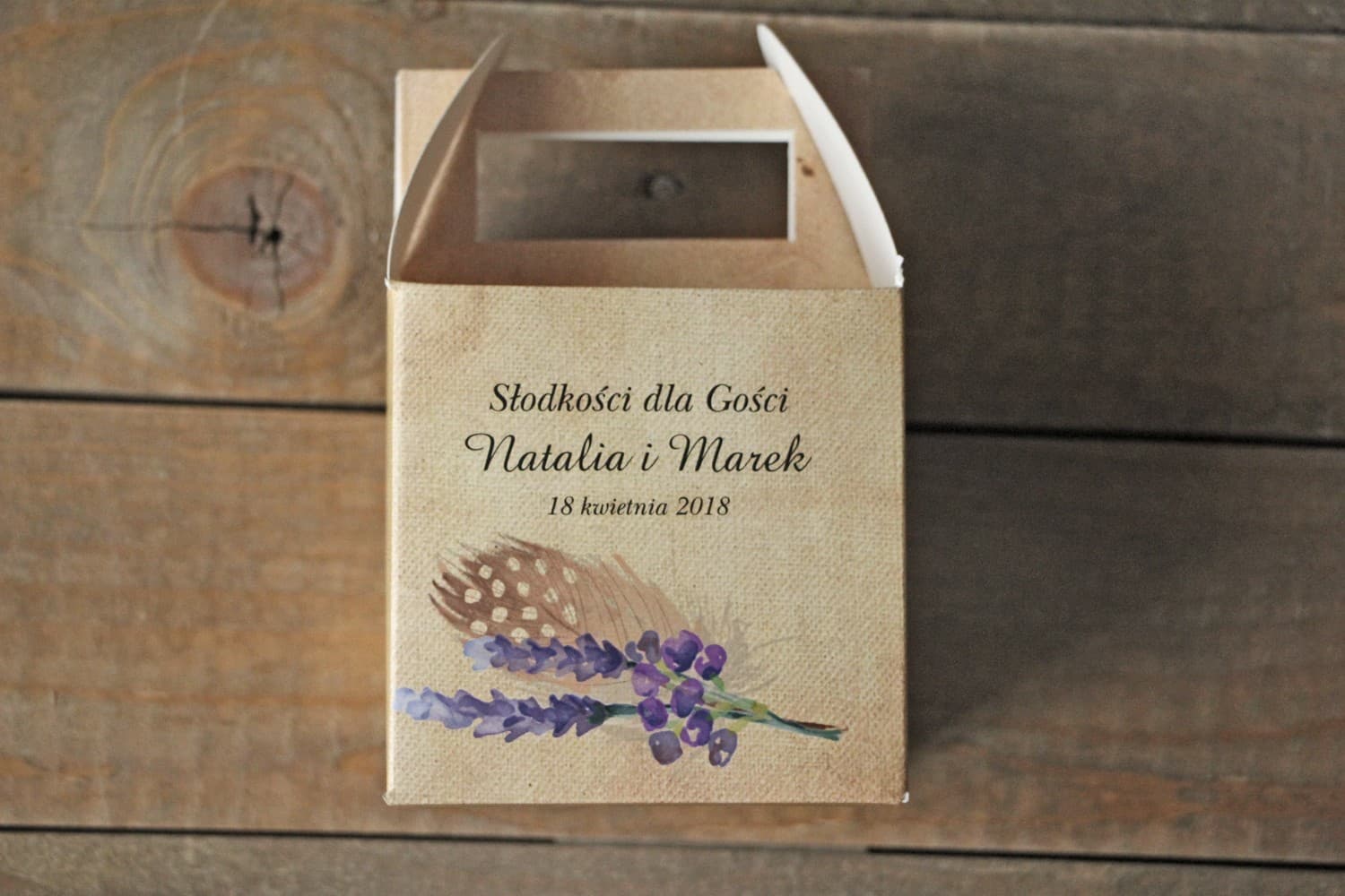 Caja Rústica para Tarta de Boda con Pluma Boho | Envases para Invitados | Caramelo n.º 3