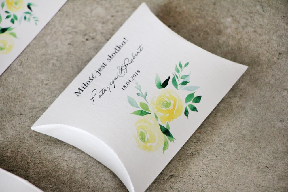 Cajita Almohadilla con Rosas Amarillas Acuarela, Personalizada | Detalles Dulces para Invitados de Boda | Pistacjowe n.º 9