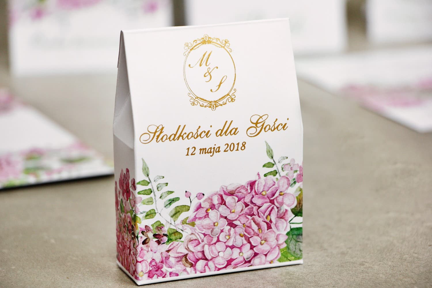 Cajitas Rosas con Hortensia y Dorado | Detalles para Invitados de Boda | Sorento nº 6