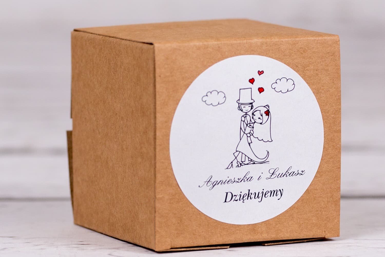 Eco-Friendly Wedding Favour Boxes with Bride & Groom | Eko Bueno No. 4