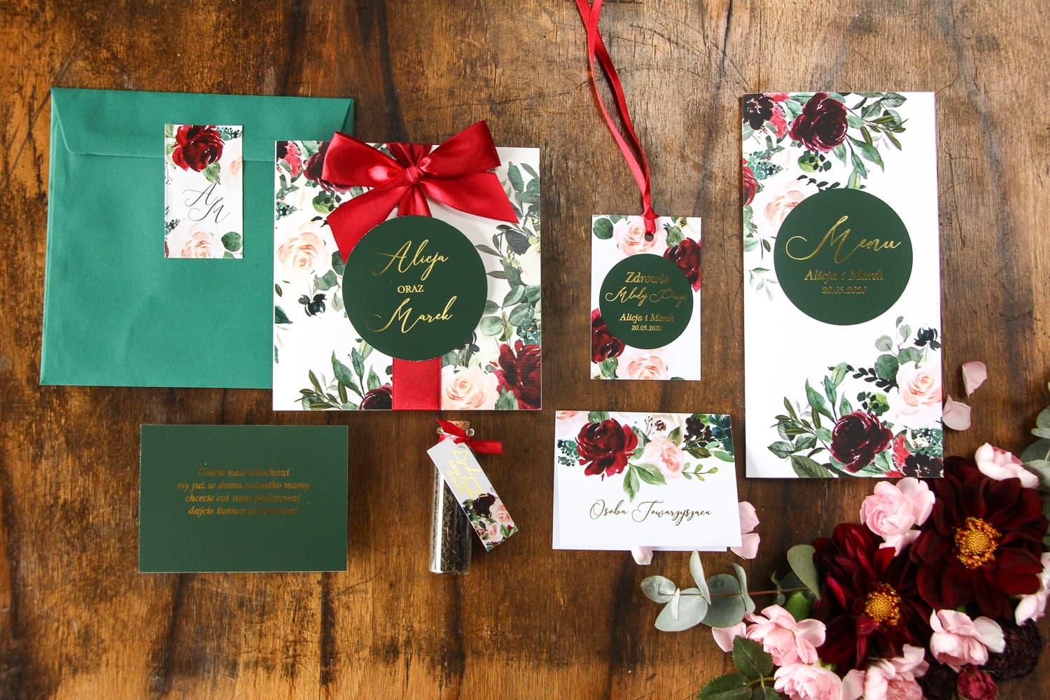 Soreli No. 2 Wedding Invitation – Glamour Style with Burgundy Peony and Gold Foiling - 3