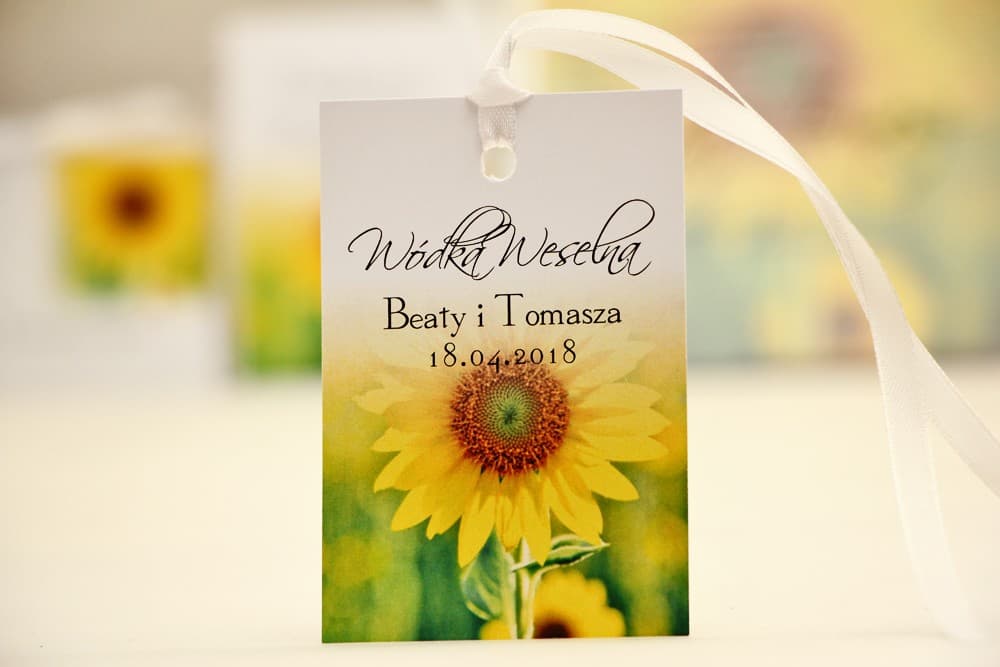 Etiquetas para Botellas de Boda Girasoles | Etiquetas para Alcohol, Flores Amarillas | Elegant n.º 8