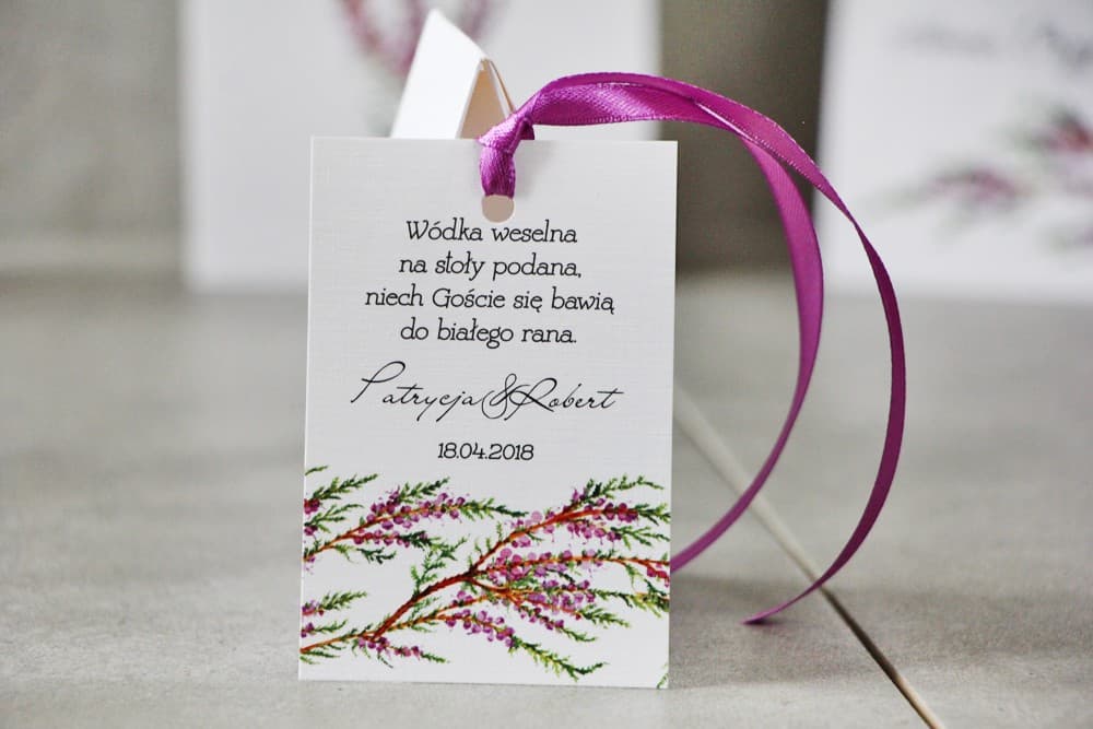 Elegantes Etiquetas para Alcohol con Brezo, Púrpura Acuarela | Etiquetas Personalizadas para Botellas de Boda | Pistacho n.º 22