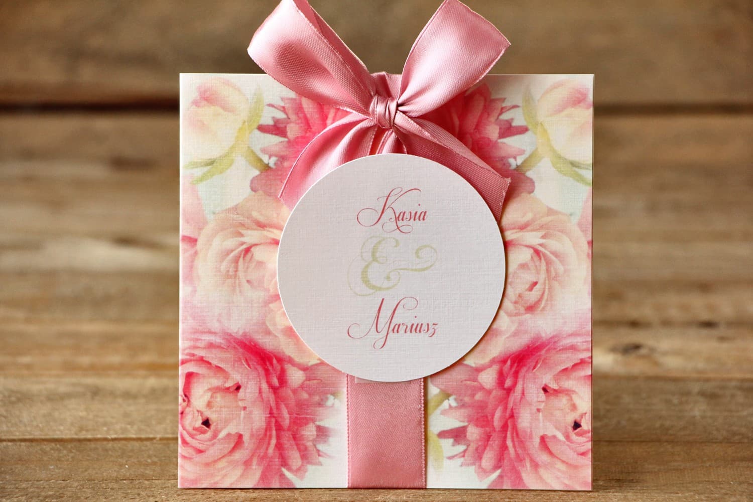 Élégante invitation de mariage avec nœud Fleurs Peintes n° 9 fond menthe Amelia Wedding