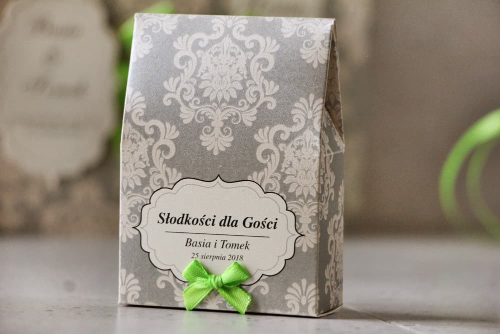 Elegant Ornament Favor Boxes with Green Bow | Wedding Sweet Boxes for Guests | Ornament Design 4