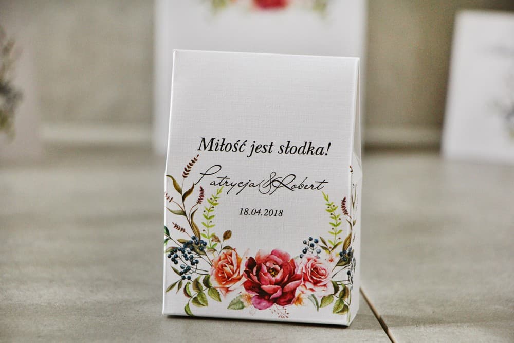 Wedding Favor Boxes with Rose Motif | Elegant Wedding Gifts | Pistachio No. 11