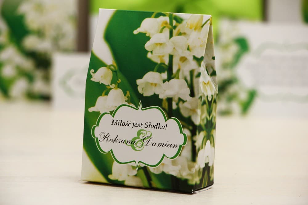 Lily of the Valley Favour Boxes with Sweets, Personalized | Elegant Wedding Favour Boxes | Felicja Design 3