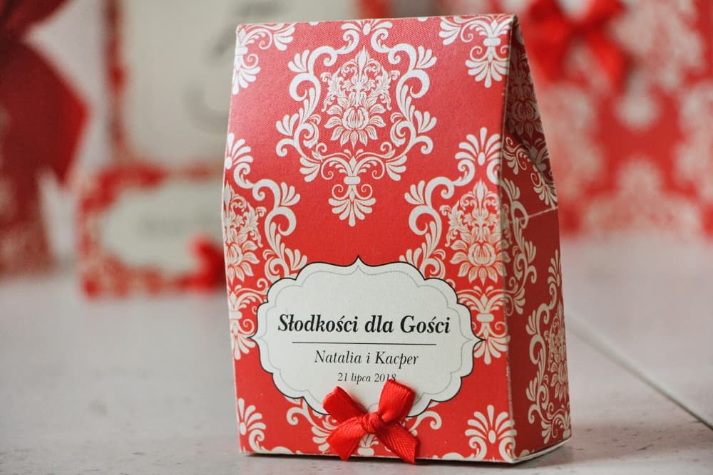 Elegant Favour Boxes with Red Satin Bow and Ornament | Wedding Guest Favours | Ornament Design 8