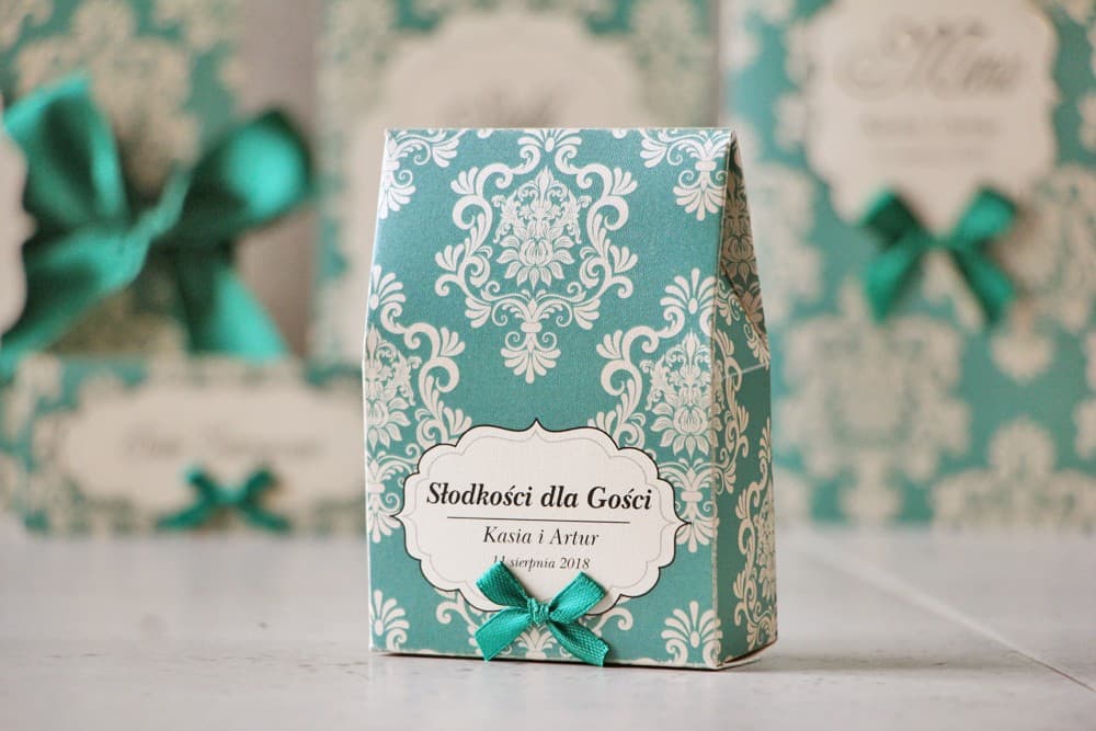 Elegant Sweet Boxes with Emerald Bow and Gilded Ornament | Wedding Favours | Ornament 9