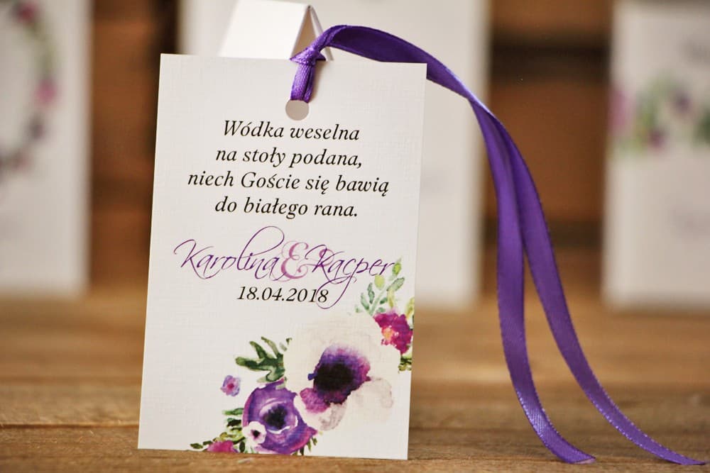 Lila Flaschenanhänger Aquarellblüten Personalisiert | Anhänger für Hochzeitsgastgeschenke | Akwarele Nr. 11